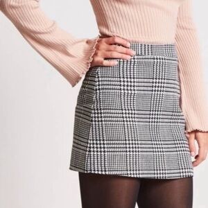 H&M Black and White Checkered Mini Skirt
